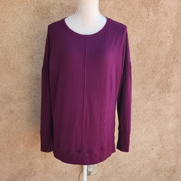 Time and Tru Sweaters - Time and Tru Textured Scoop Neck High-low Hem Slouchy Chunky Sweater